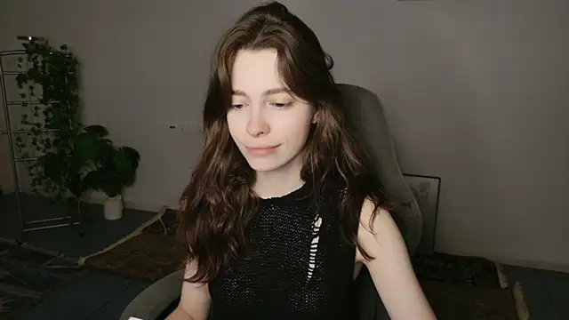 Yoka paradoXXX online show from November 19, 2025, 5:18 am