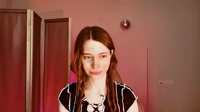 Yoka paradoXXX online show from April 19, 2026, 11:22 am