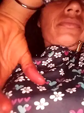 Snapshot of KIRTI12_HOT chatting on June 25, 2026, 10:15 pm KIRTI12 HOT online show from June 25, 2026, 10:15 pm