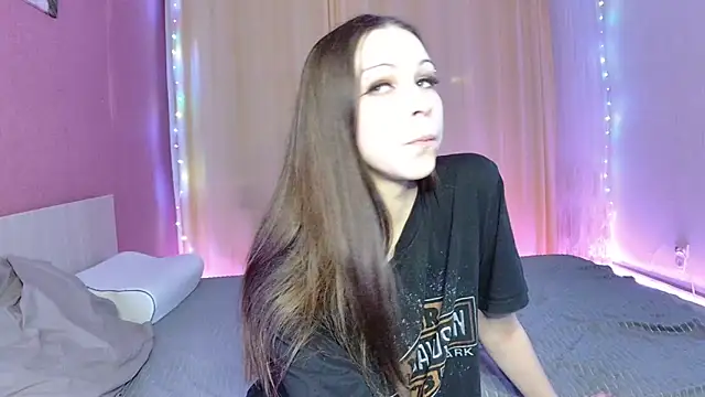 AsahyKourr online show from December 15, 2025, 12:33 pm