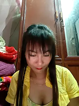 Yumyum kiw online show from December 22, 2025, 5:24 pm