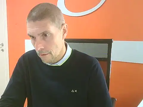 max79ve31 online show from October 22, 2025, 11:31 am