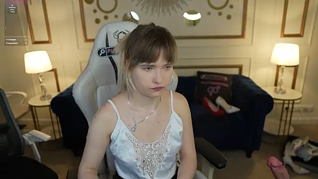 Ava kiss054 online show from February 6, 2026, 7:43 pm