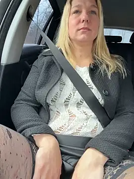 Snapshot of Happymaus chatting on March 27, 2026, 9:10 am Happymaus online show from March 27, 2026, 9:10 am