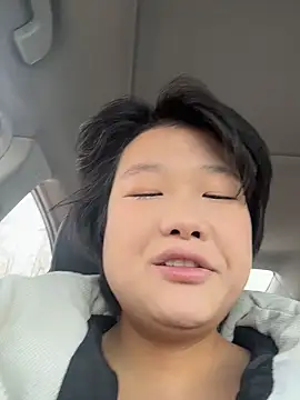 Fengbaby-555 online show from November 28, 2025, 2:34 am