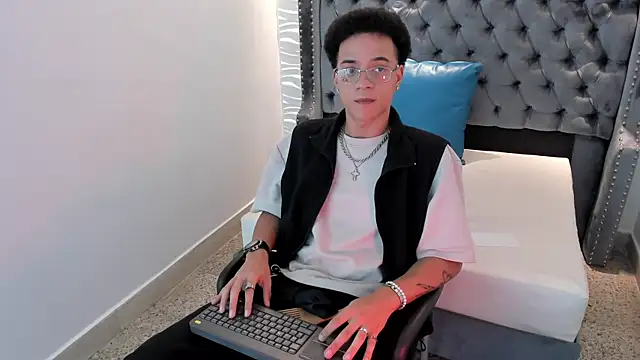 MARSHALL SPENCER online show from November 27, 2025, 1:11 pm