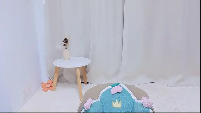 Aeriselle 337 online show from September 20, 2025, 2:33 pm