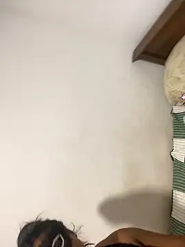 vinushi online show from October 16, 2025, 3:42 pm