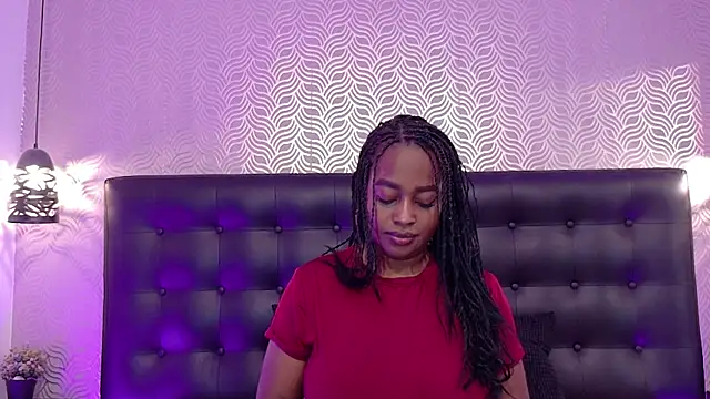 Snapshot of NaiaraMasson_ chatting on August 3, 2026, 11:38 am NaiaraMasson online show from August 3, 2026, 11:38 am