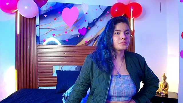 Evelin thompsson online show from February 2, 2026, 3:16 am