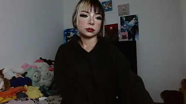 cinnamongirlgmo online show from February 2, 2026, 7:35 pm