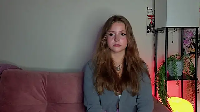 LoveSeekins online show from September 17, 2025, 7:16 pm