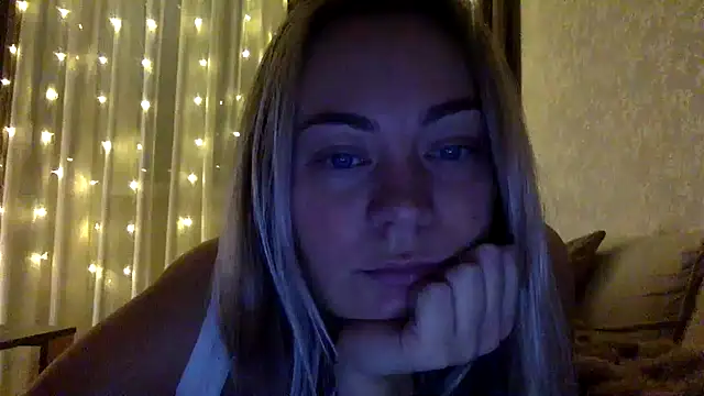 Velanyx online show from February 9, 2026, 5:00 pm