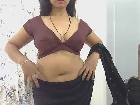 MISS SOMIYA online show from May 8, 2026, 6:39 am