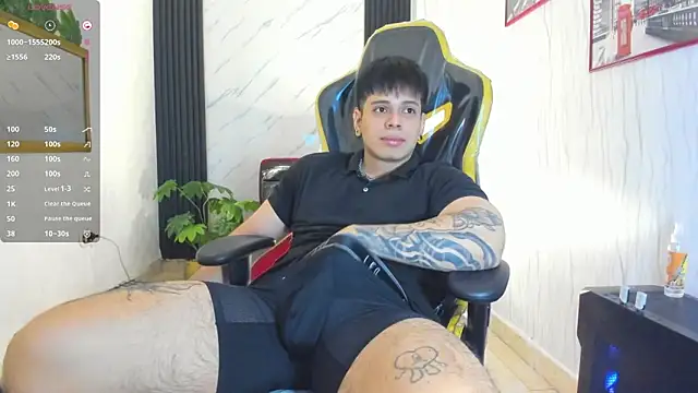 xKevyn online show from November 19, 2025, 12:38 pm