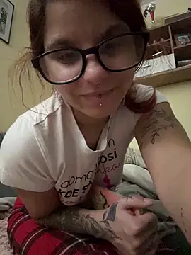 Brutecia2002 online show from December 13, 2025, 8:04 pm