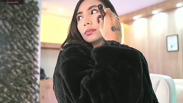 sarabelmont online show from October 18, 2025, 12:18 pm