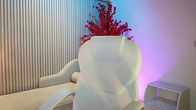 sarabelmont online show from October 11, 2025, 12:17 pm