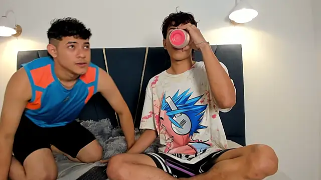 maicol cum23 online show from November 15, 2025, 2:26 am