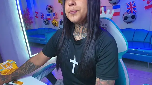Black roseee online show from June 26, 2026, 3:34 am