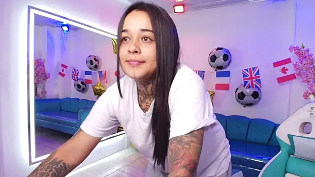 Black roseee online show from June 20, 2026, 3:55 am