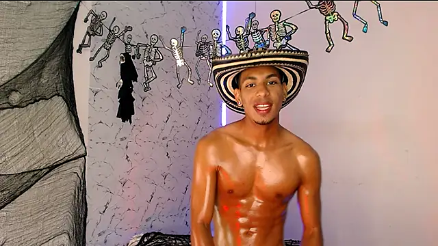 lorian vikel online show from October 6, 2025, 10:32 pm