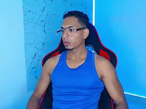 lorian vikel online show from September 10, 2025, 10:09 pm