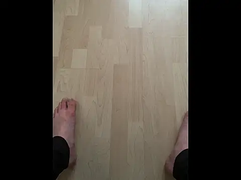 Immerhartundgeil online show from April 1, 2026, 5:09 am