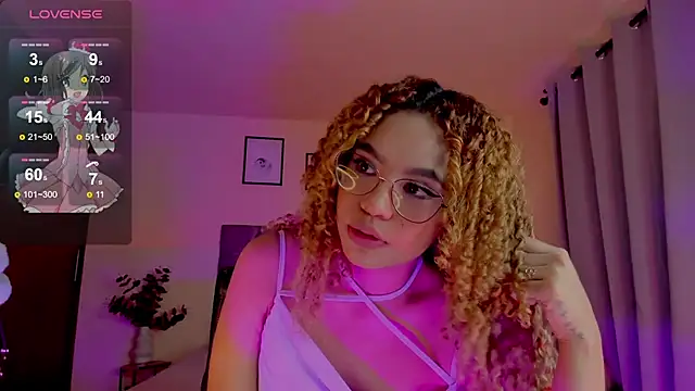 OxanaFedorova1- online show from June 20, 2026, 10:04 pm