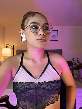 OxanaFedorova1- online show from May 16, 2026, 9:03 pm