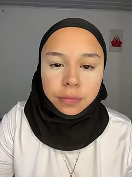 rhizanthella  online show from October 29, 2025, 6:51 pm