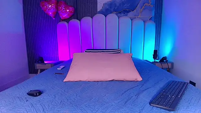 abbyrouss  online show from February 27, 2026, 3:07 am