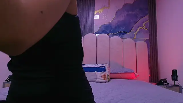 abbyrouss  online show from August 1, 2026, 3:04 am