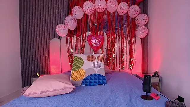 abbyrouss  online show from February 11, 2026, 3:06 am