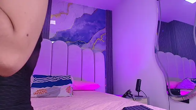 abbyrouss  online show from July 28, 2026, 3:14 am