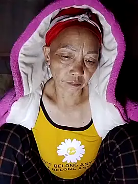 -Xuka-200 online show from November 25, 2025, 11:48 pm