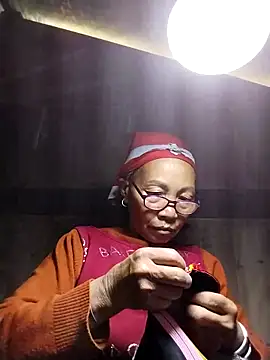 -Xuka-200 online show from February 15, 2026, 9:19 am