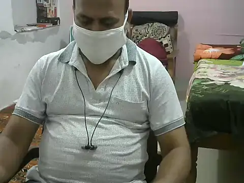 Famit025 online show from February 15, 2026, 6:07 pm