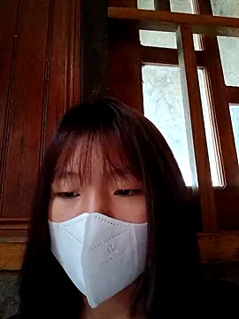 kata-00 online show from November 11, 2025, 3:23 am