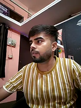 soniriyaa010101 online show from July 29, 2026, 6:51 pm