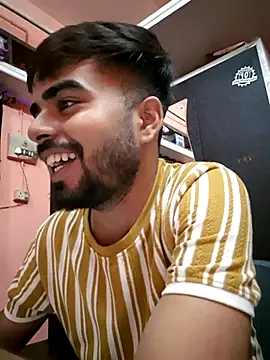 soniriyaa010101 online show from August 4, 2026, 7:18 pm