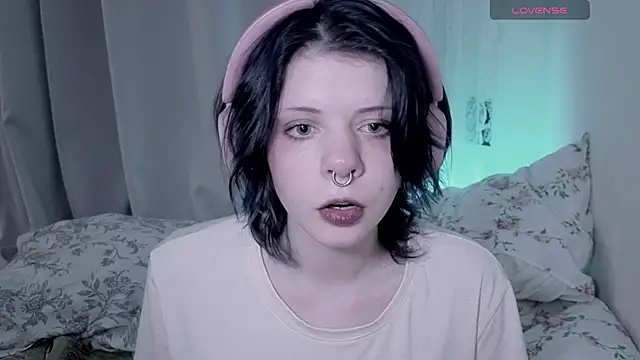 Alice Zev online show from July 13, 2026, 11:26 pm