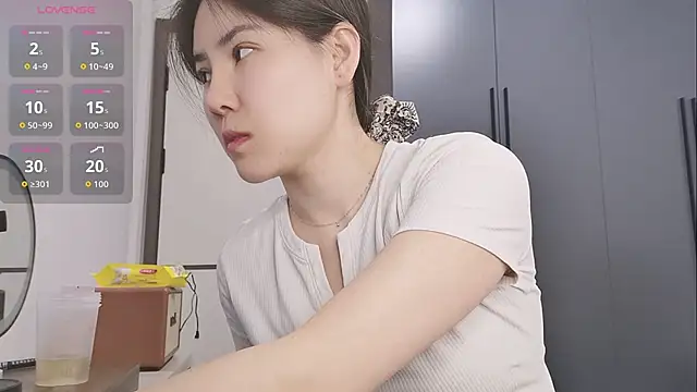 luckckcj online show from March 7, 2026, 8:54 am