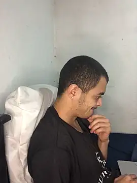 CORONEL 32 online show from February 2, 2026, 12:26 pm