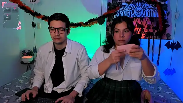 kylietimothee online show from October 18, 2025, 1:35 pm