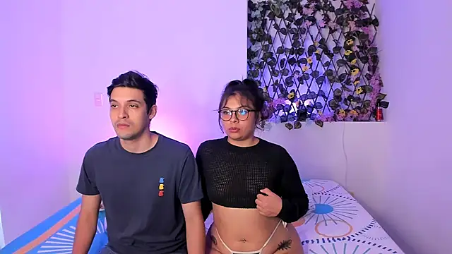 kylietimothee online show from September 12, 2025, 5:56 pm