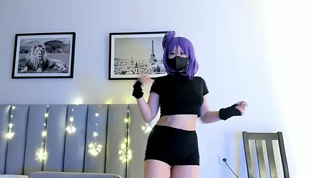 yanyaan online show from February 22, 2026, 8:21 pm