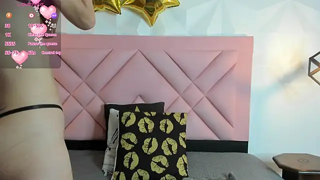 Caroline daring online show from July 16, 2026, 12:24 pm