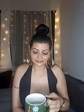 Pillango1212 online show from January 31, 2026, 7:12 pm