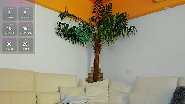 dark summer online show from September 11, 2025, 6:13 am